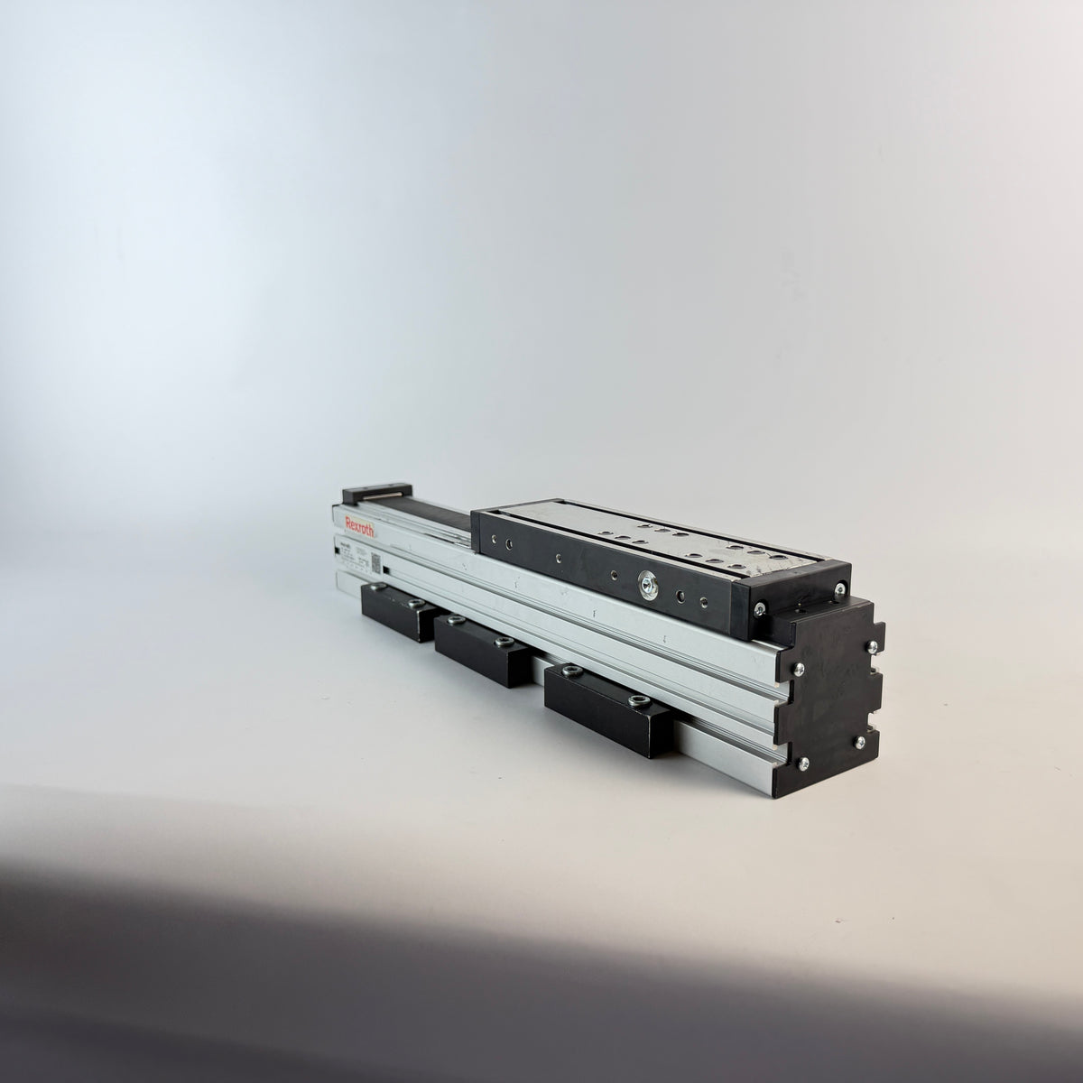 Bosch Rexroth R030517832 MKK-065-NN-2 Linear Module 126mm Travel with 6 Mounting Holders