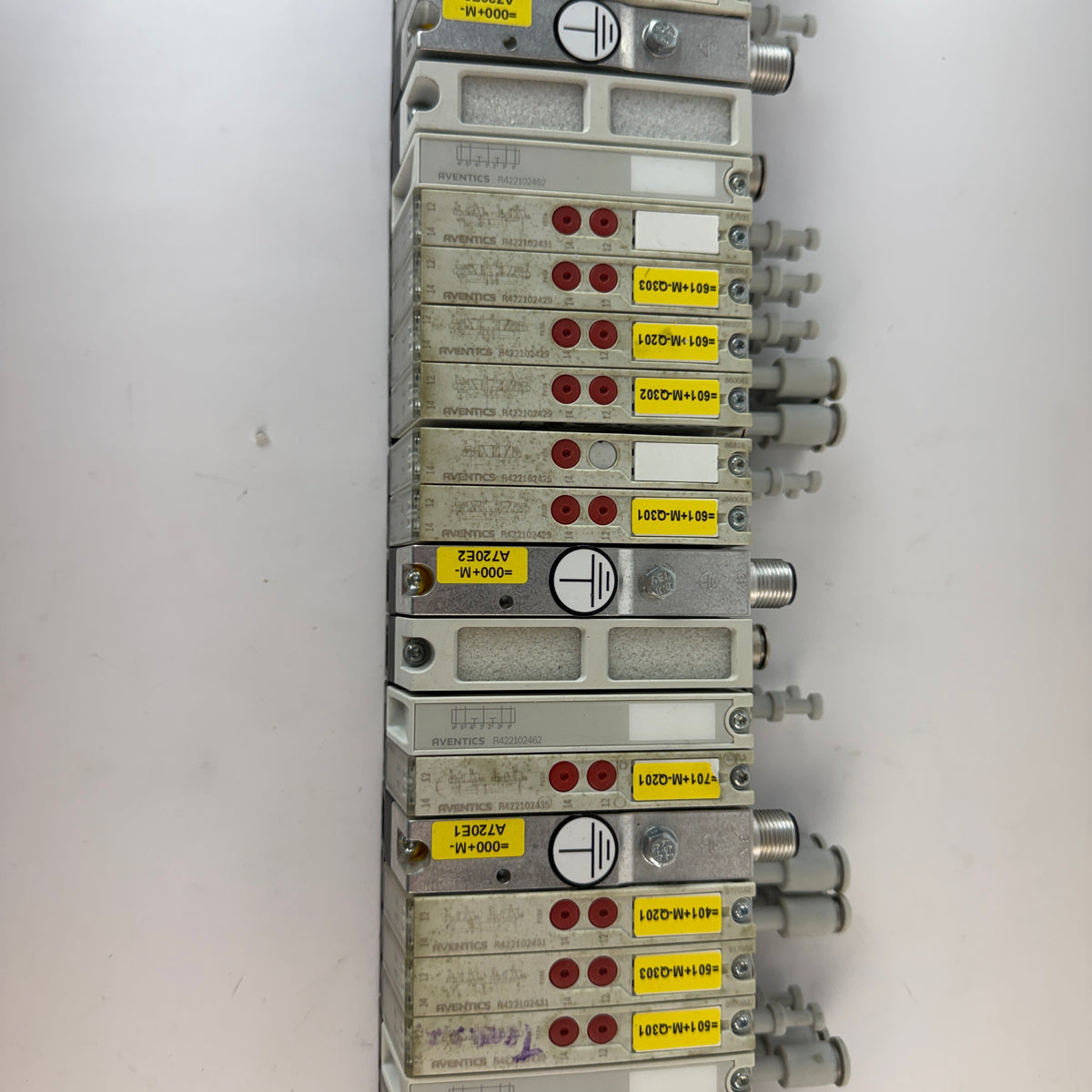 AVENTICS AES-D-BC-ECAT R412018225 EtherCAT AV03 Pneumatic Valve Island Complete Assembly