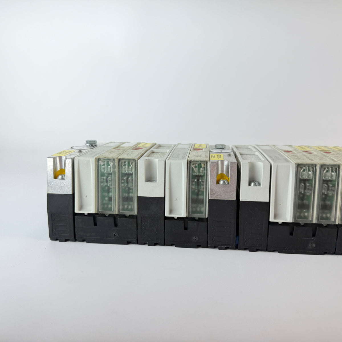 AVENTICS AES-D-BC-ECAT R412018225 EtherCAT AV03 Pneumatic Valve Island Complete Assembly