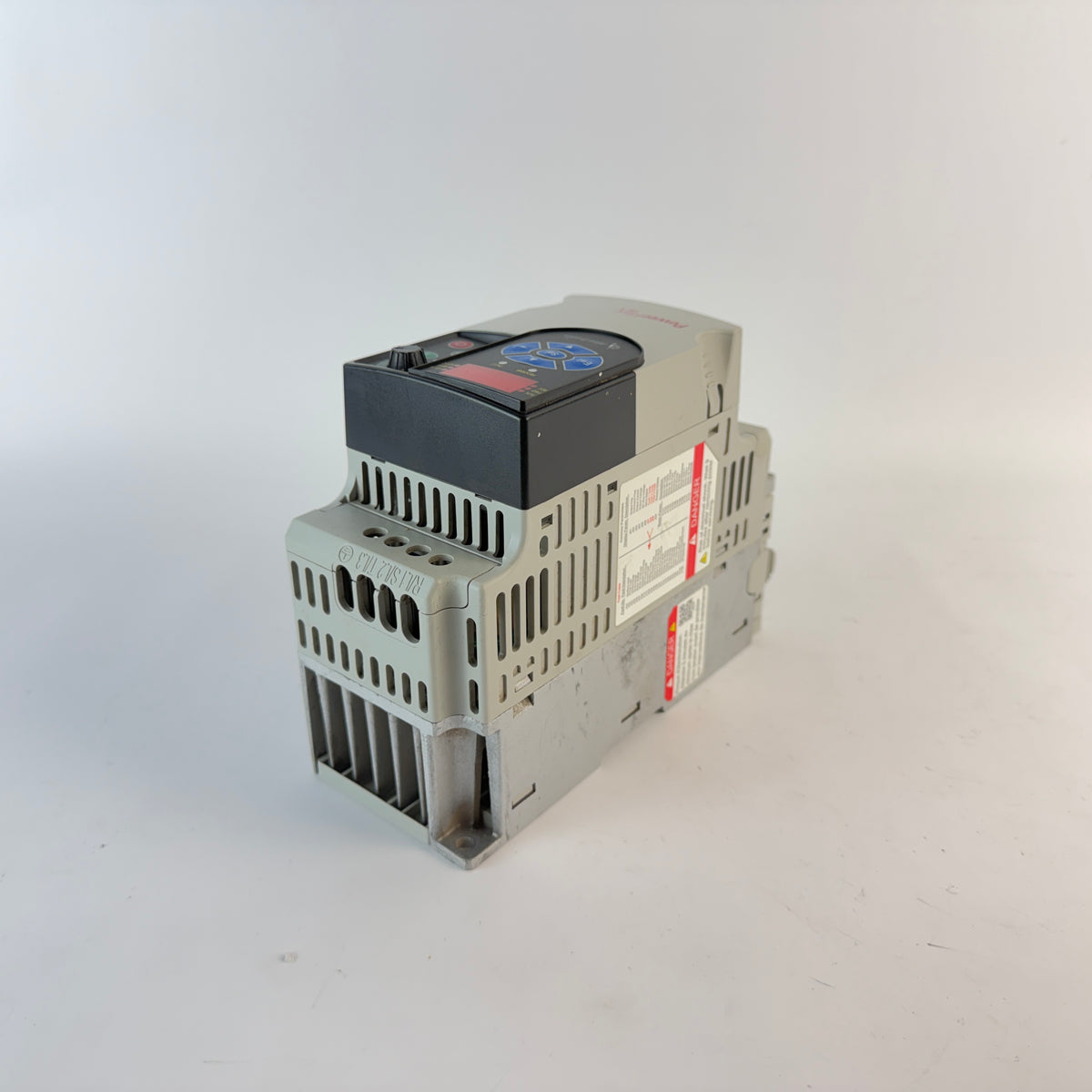 Allen-Bradley PowerFlex 4M 22F-D2P6N103 AC Drive 0.75kW 1HP 380-480V 3-Phase