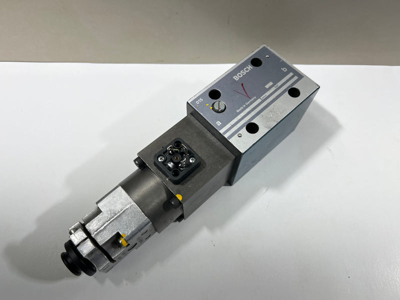 1x BOSCH Servo Proportional Valve 0 811 403 001