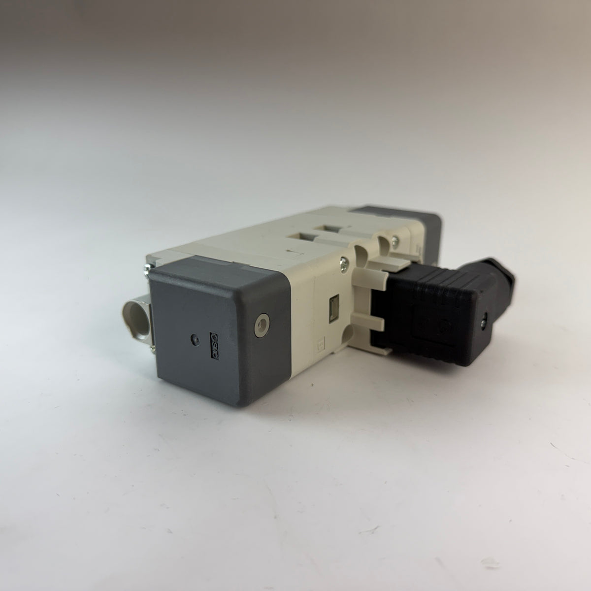 SMC VQ7-6-FG-D-3NR 5-Port 2-Position Double Solenoid Valve 24VDC