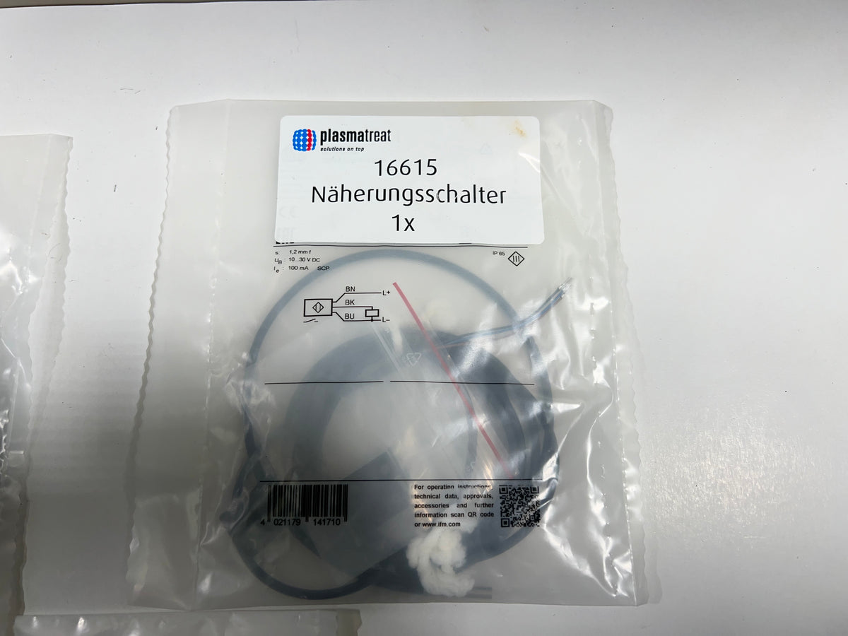 1x IFM IZ5052 Proximity Sensor – New in Box