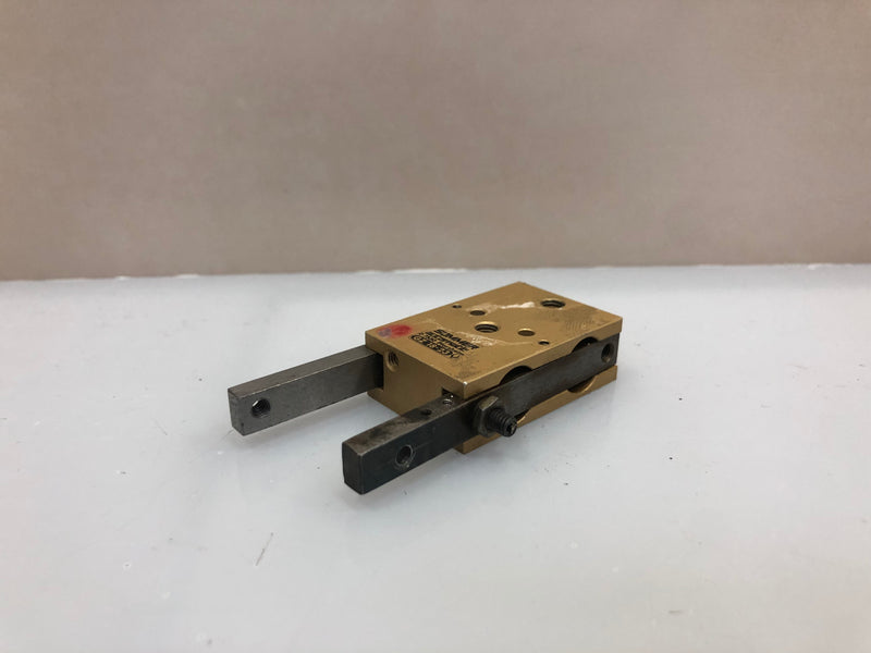 Sommer Automatic GZ 18-23 Pneumatic Gripper – 2-Jaw Parallel Gripper