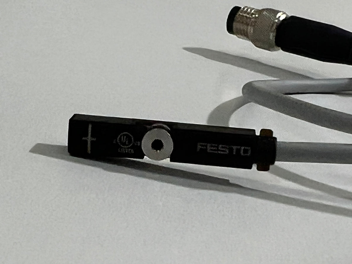 Festo SMT-8M-A-PS-24V-E-0,3-M8D Proximity Sensor 574334