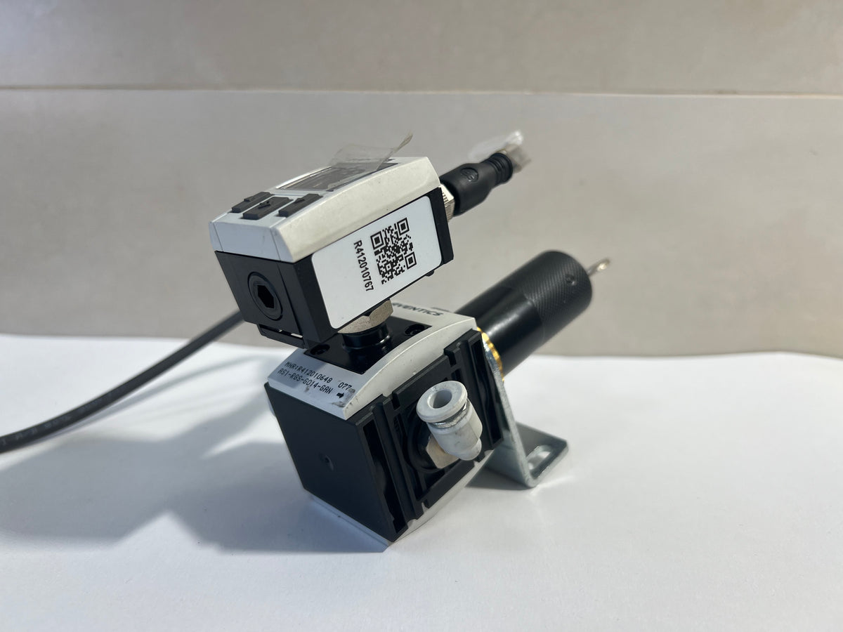 Rexroth Aventics R412010648 Pressure Regulator with R412010767 Pressure Sensor + LCD & 0.5m Cable