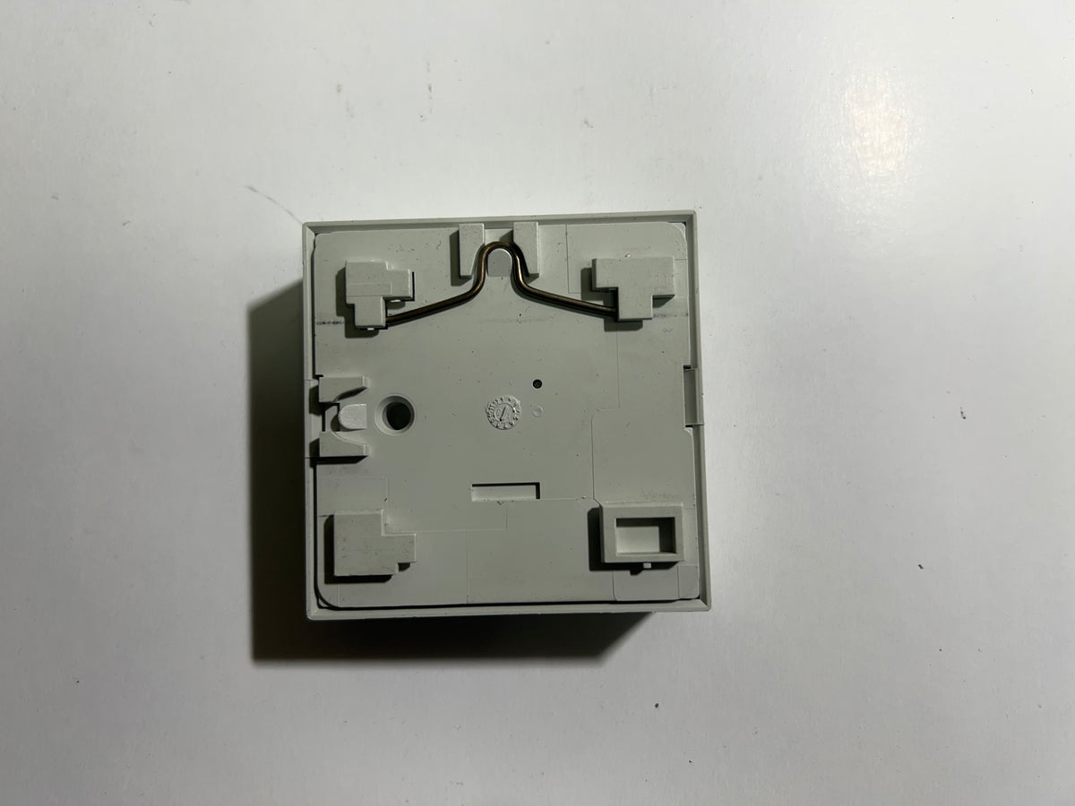 1x Rittal SK 3110 Temperature Controller