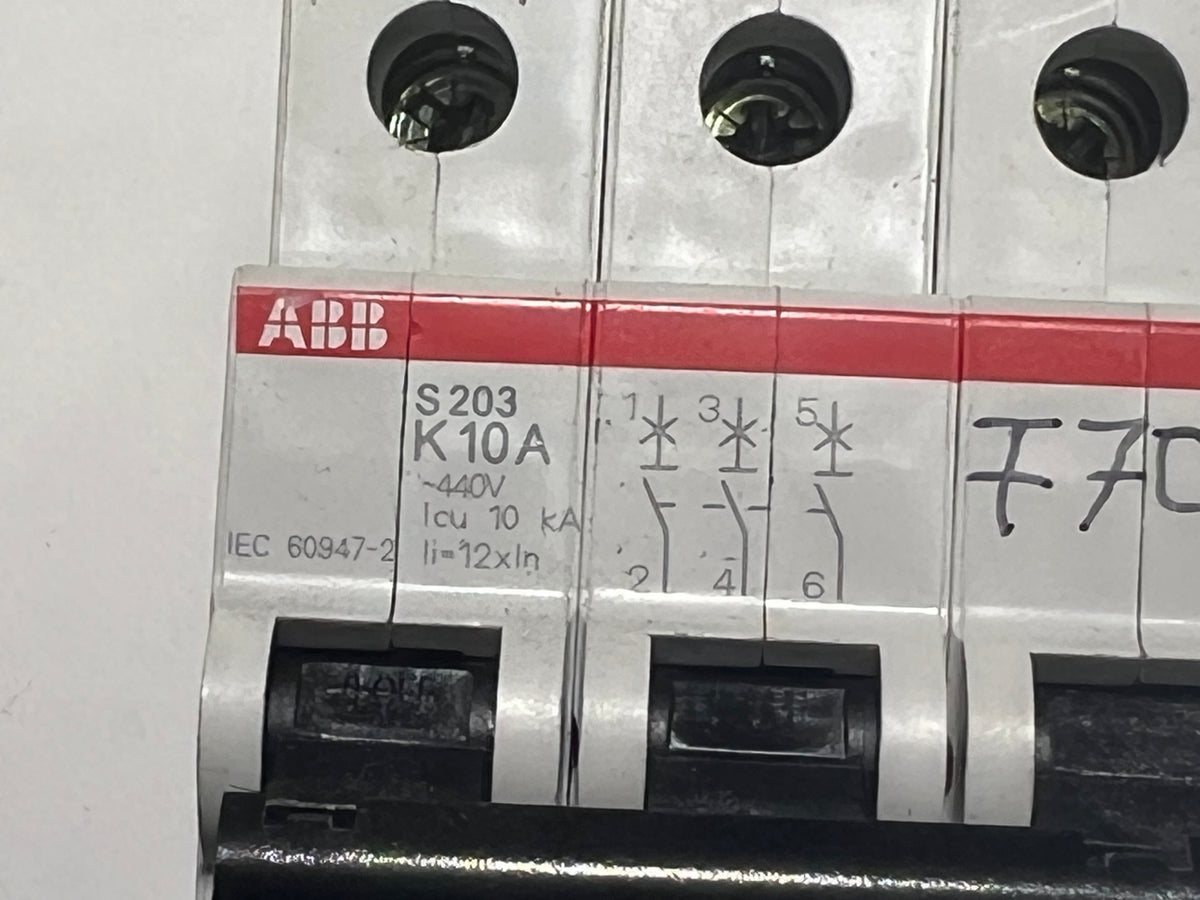 ABB 2CDS253001R0427 S203-K10 Circuit Breaker
