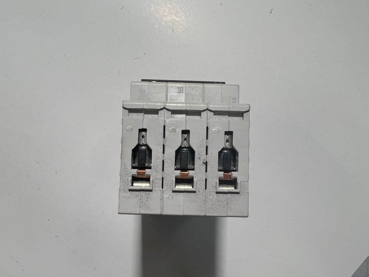 ABB 2CDS253001R0427 S203-K10 Circuit Breaker