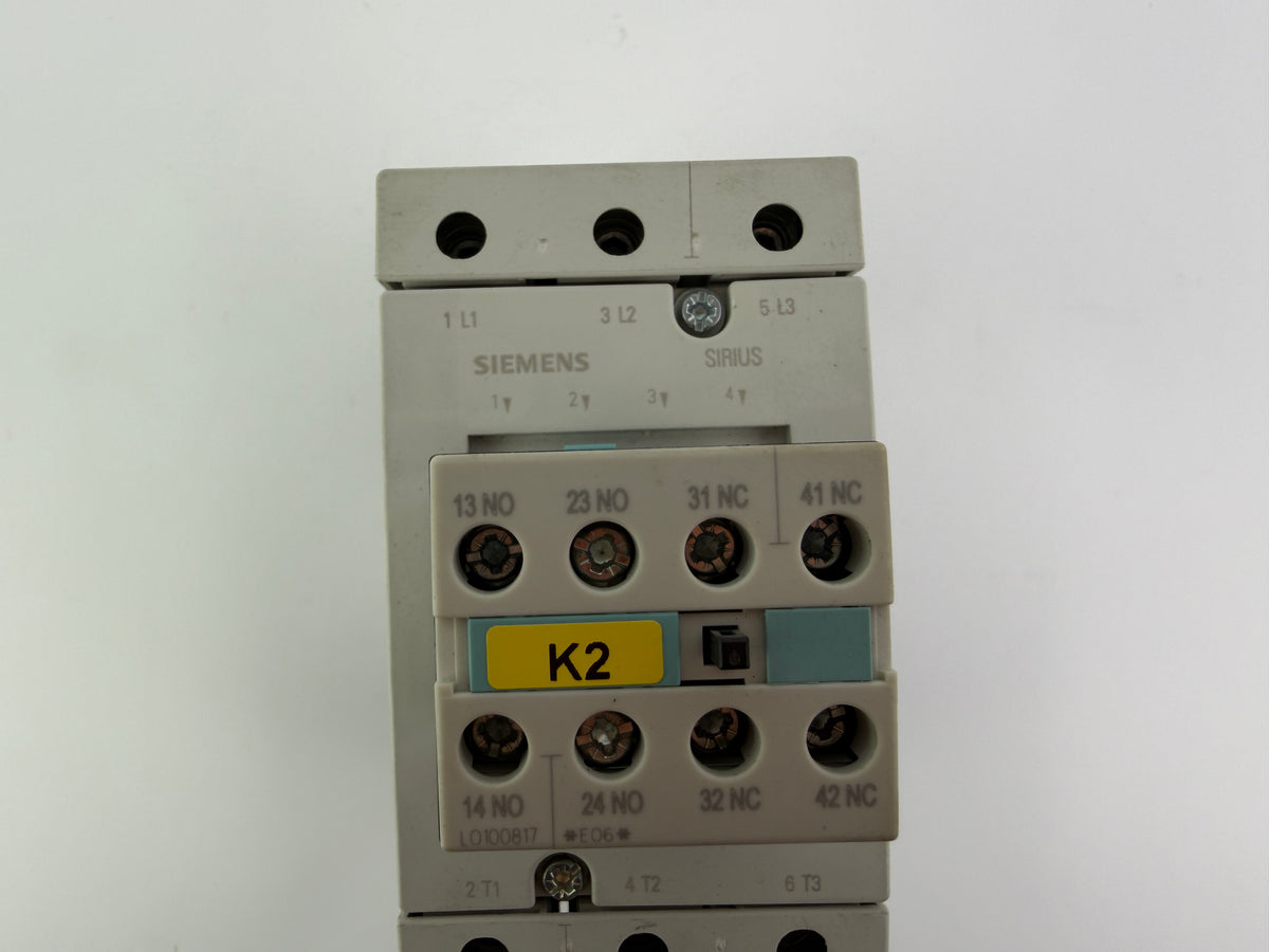 1x Siemens 3RT1044-1A Contactor, 3-Pole, AC-3, 65A, 230/400V