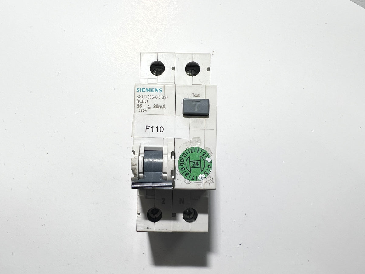 1x Siemens 5SU1356-6KK06 RCBO B6 30mA 230V 6kA Circuit Breaker