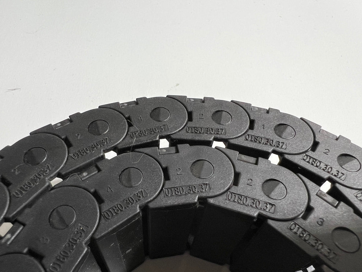 Kabelschlepp 0180.30.37 Energy Chain Cable Carrier – Lot of 27 pcs