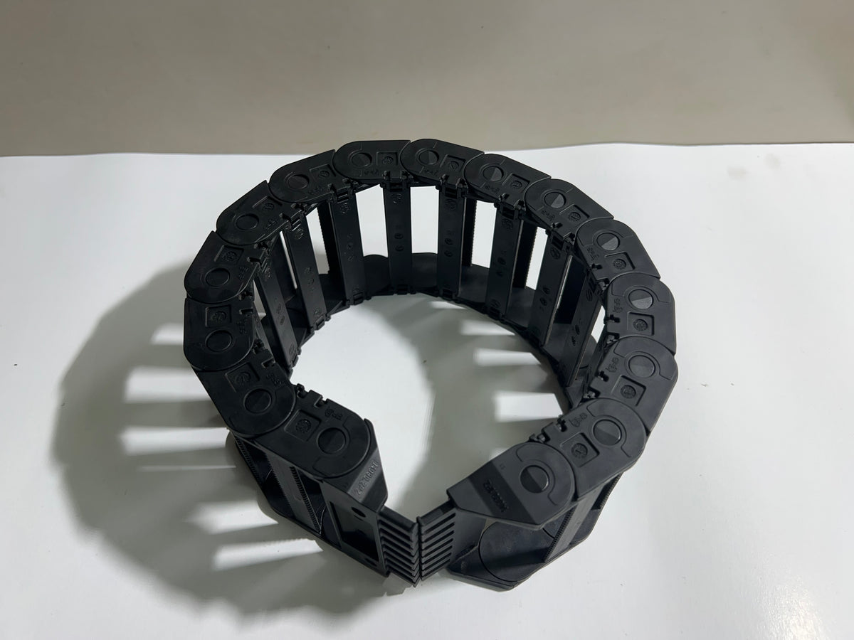 Igus 1400.080.075 Energy Chain Cable Carrier – Lot of 14 Pieces