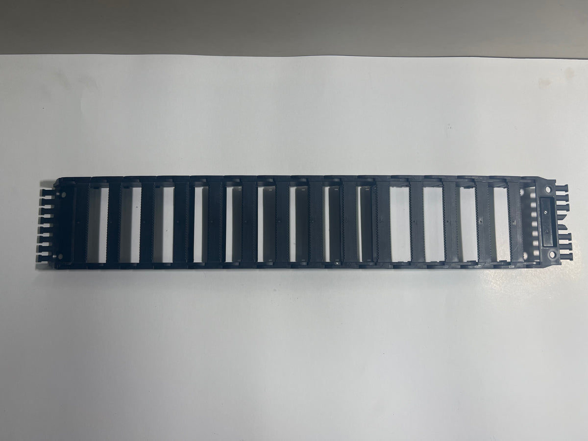 Igus 1400.080.075 Energy Chain Cable Carrier – Lot of 14 Pieces