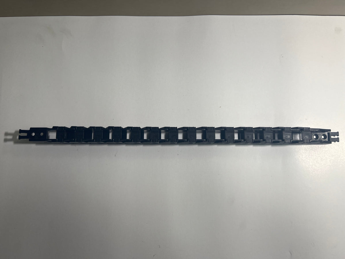 Igus B17.1.063 Energy Chain Cable Carrier – Lot of 14 Pieces