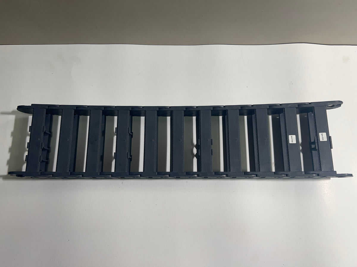 Igus 2500.10.100 Energy Chain Cable Carrier – Lot of 11pcs