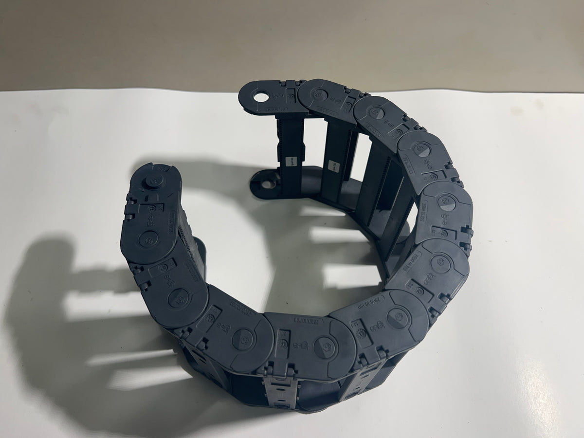 Igus 2500.10.100 Energy Chain Cable Carrier – Lot of 11pcs