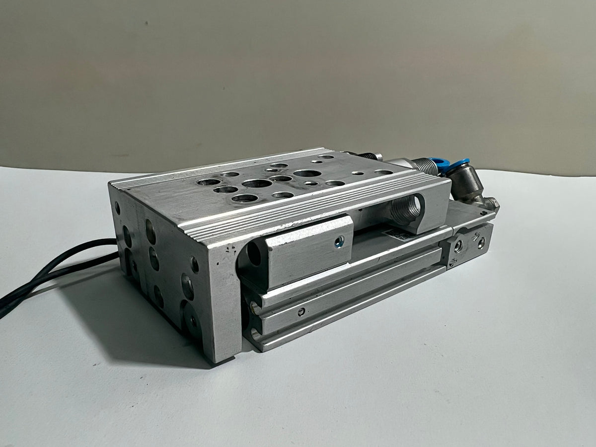 Aventics R412019192 MSC-12-30 Pneumatic Cylinder with 2.1m Sensor Cable 10 Bar