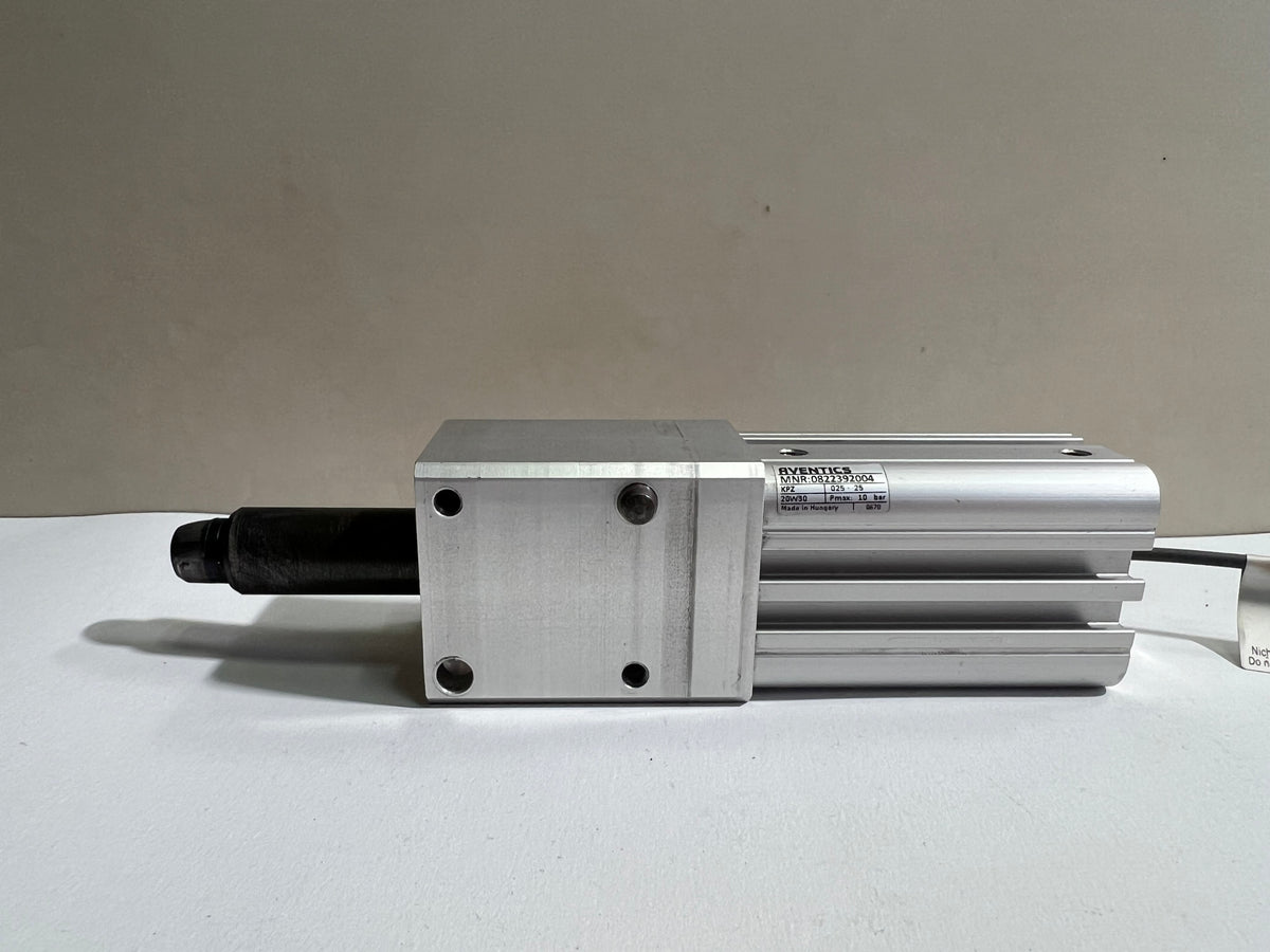 Aventics 0822392004 Pneumatic Cylinder with R412022860 Sensor