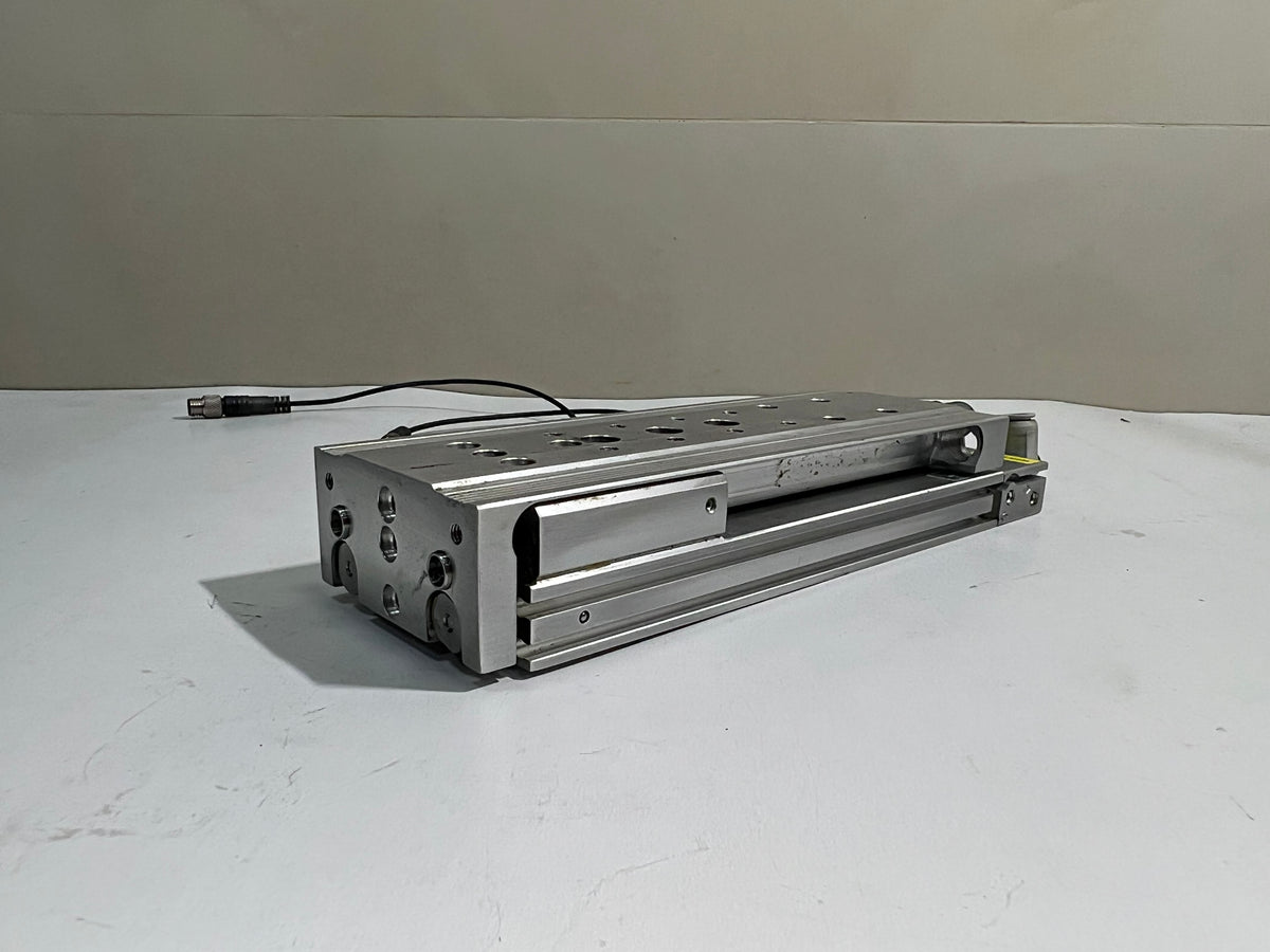 1x Aventics R480640132 Slide Cylinder 10Bar with 2 Sensors