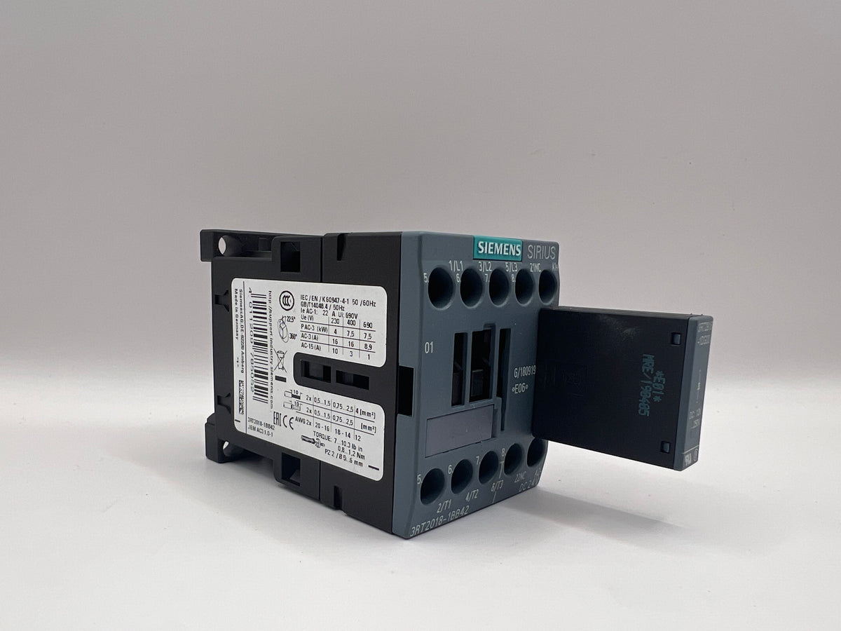 Siemens SIRIUS 3RT2018-1BB42  CONTACTOR + 3RT2916-1DG00