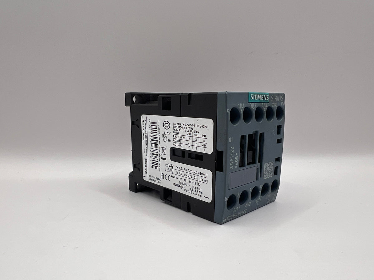 Siemens SIRIUS 3RT2015-1BB42 Contactor 24V AC Coil 3-Pole 7A