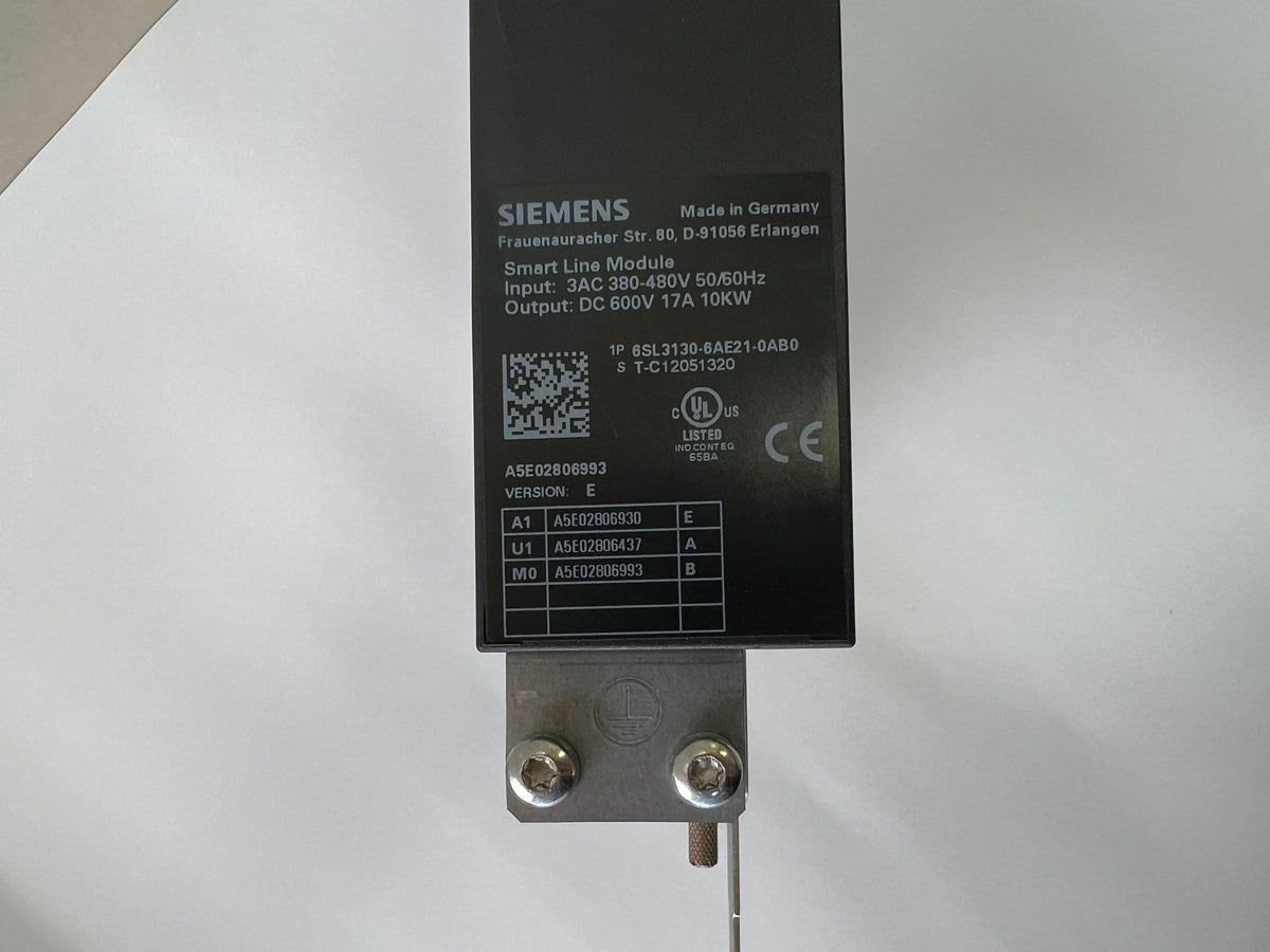 1x Siemens 6SL3130-6AE21-0AB0 SINAMICS Smart Line Module 36kW 400V AC