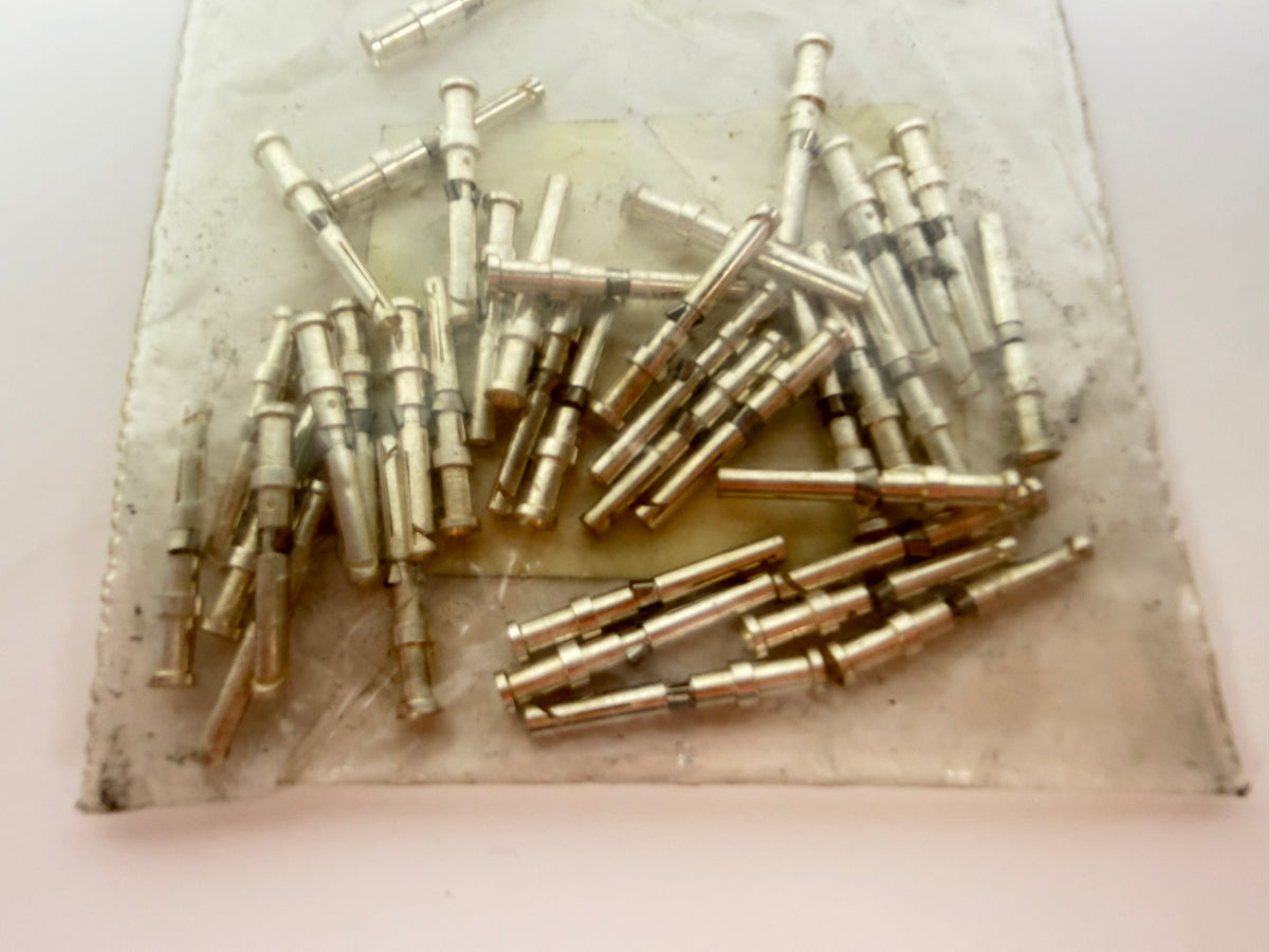 Lot of 39 Ferromatik Milacron Crimp Bush 0.75 10152384 Electrical Terminal