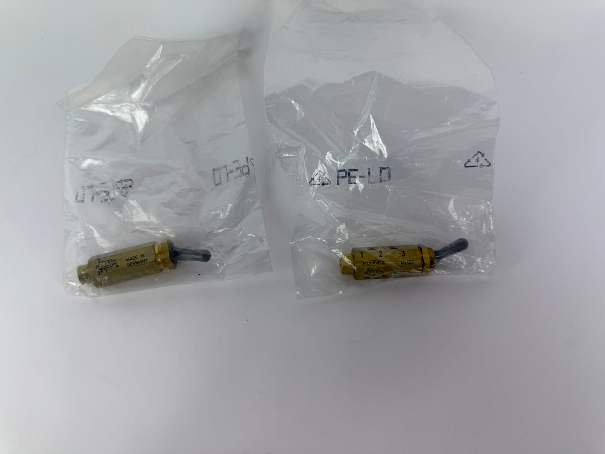 1x Kuhnke 46.001 Pneumatic 3/2 Way NC Seat Valve Manual Lever 0-12 Bar