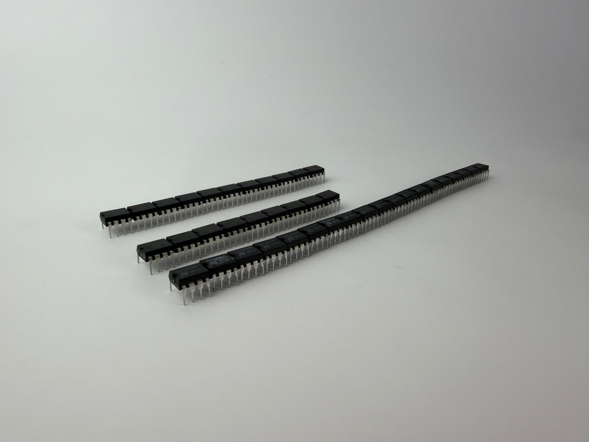 STMicroelectronics Intelligent Power Switch IC Lot 39pcs – 11x R602 1897RDP, 9x R604 1897RDP, 19x TDE1897ADP