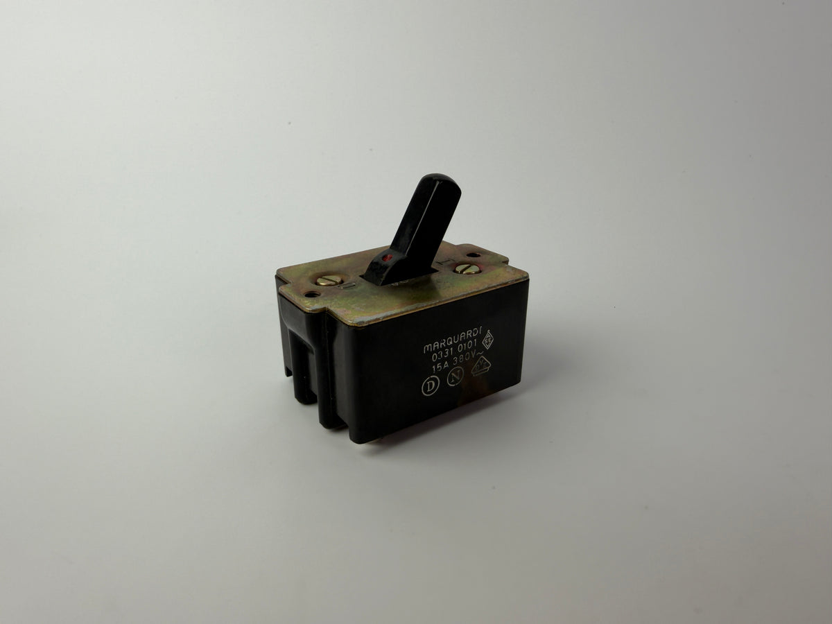 Marquardt 0331.0101 3-Pole Toggle Switch 15A 380V Industrial Power Switch