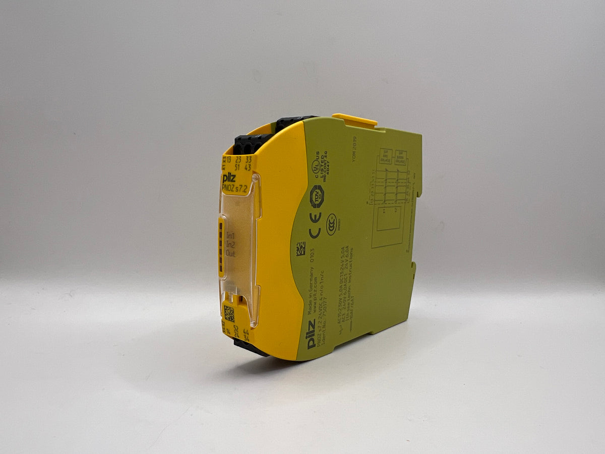 1x PILZ 750177 PNOZ S7.2 24VDC 4n/o 1n/c Safety relay