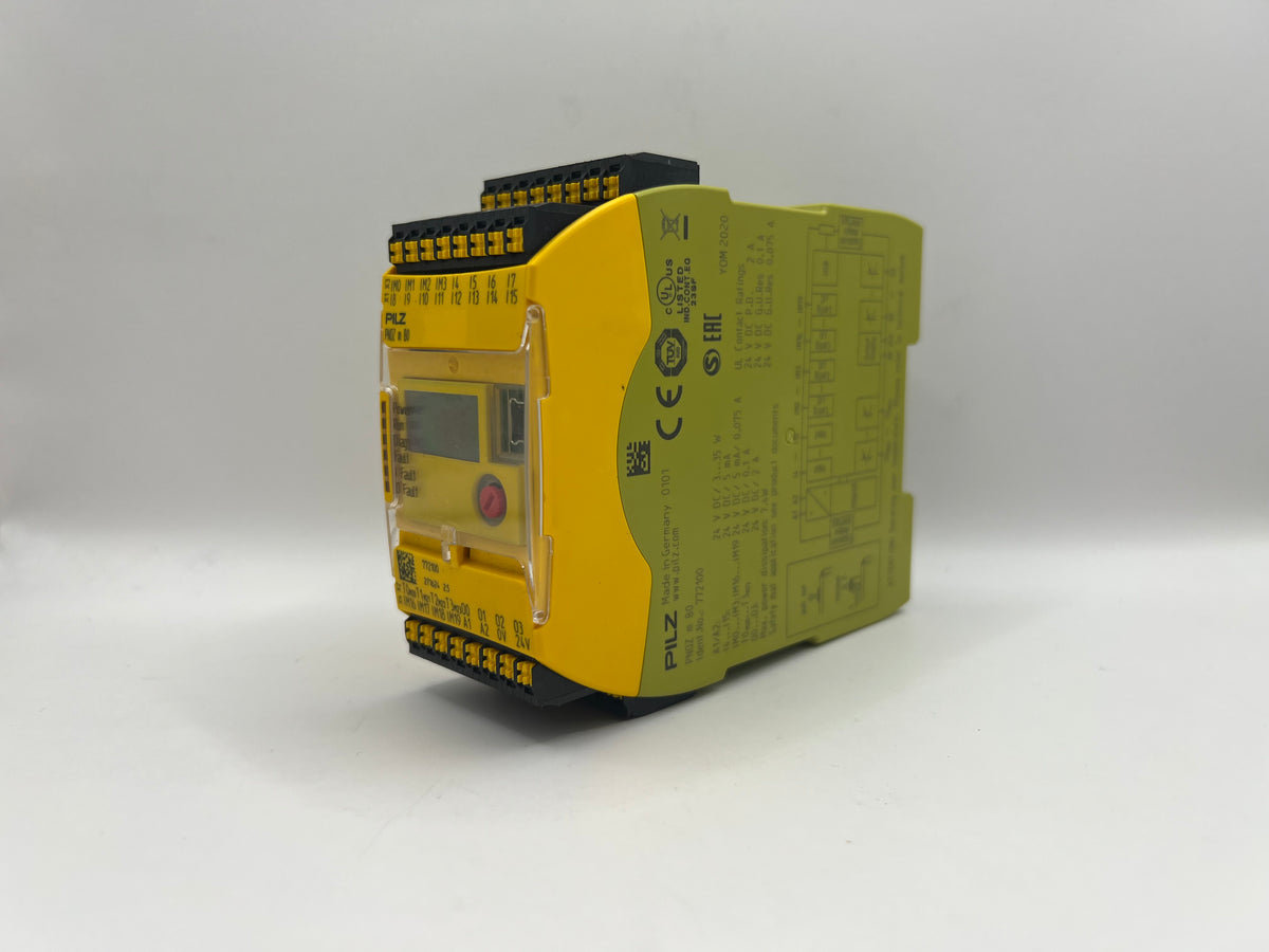 1x Pilz 772100 PNOZ m B0 Programmable Safety Relay Module