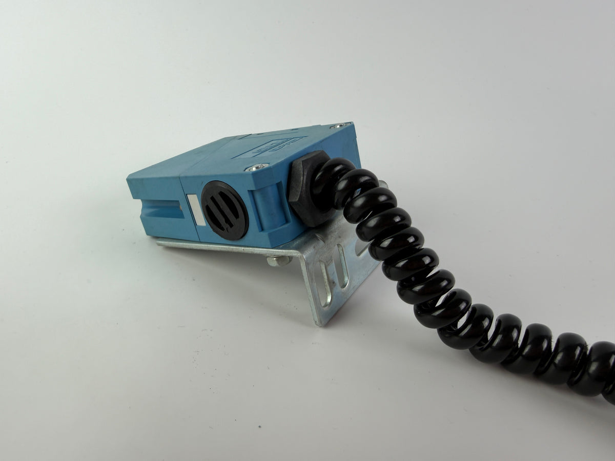 SICK OPTEX WL260-S270 Photoelectric Sensor w/ Cable 6 020 767 Made in Japan
