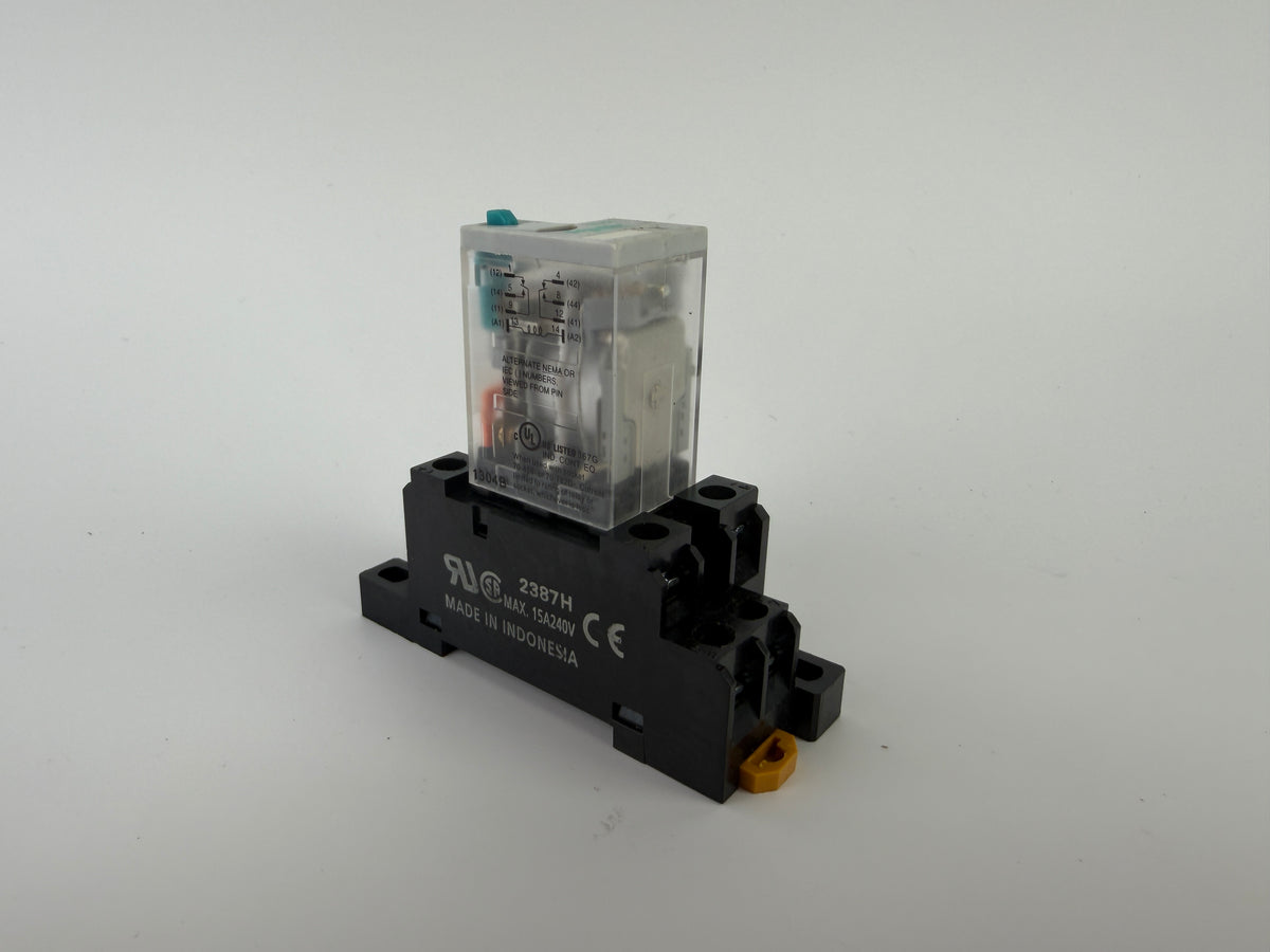 Magnecraft 782XBXM4L-24D Relay 24VDC + 2387H Base Socket Schneider Electric