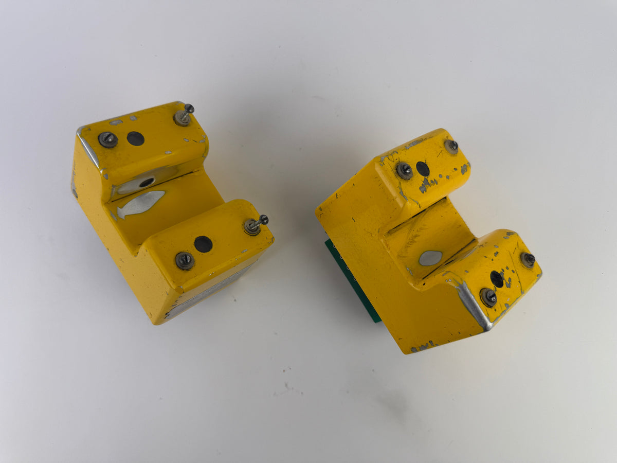 Lot of 2 Triad Controls LT-101-2P-1 Lite Touch Industrial Switch Untested