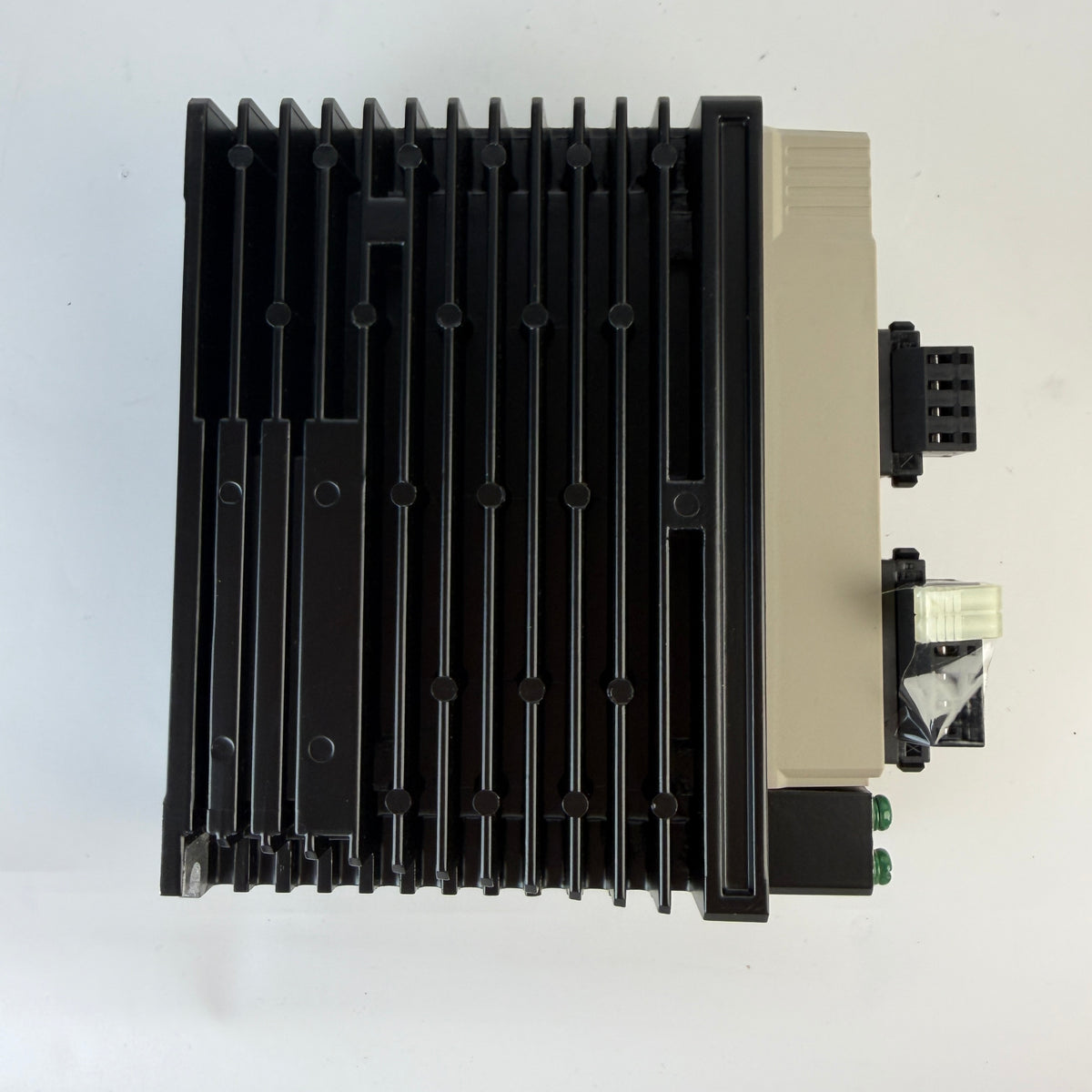 Omron R88D-GN04H-ML2 G-Series 400W AC Servo Driver MECHATROLINK-II 200-240VAC