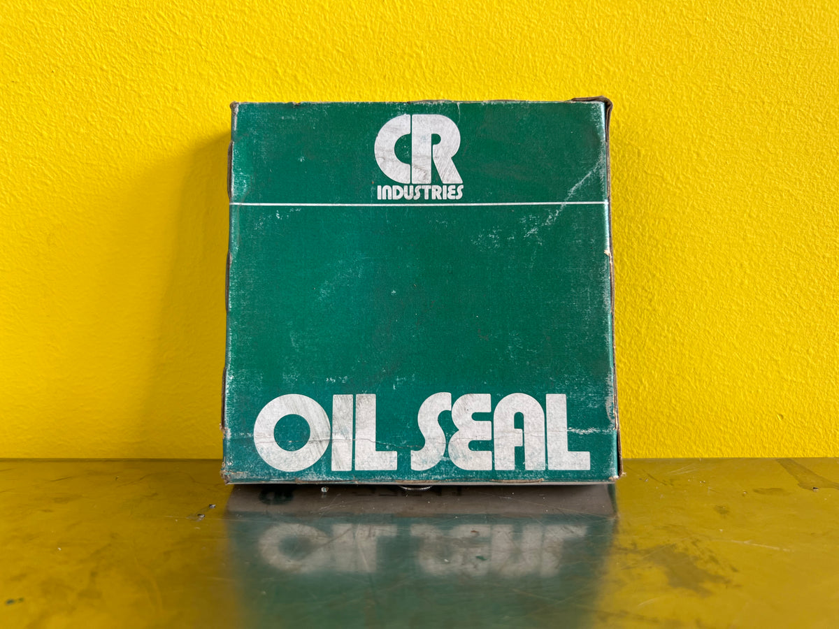CR Industries Oil Seal 27541 (CR-27541-USA) – 2.750" x 3.875" x 0.438"