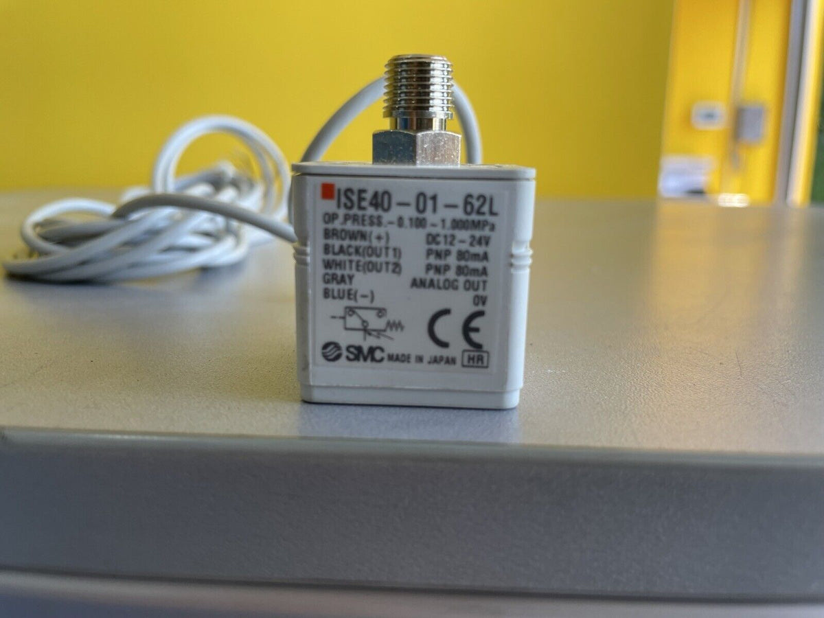 SMC ISE40-01-62L Precision Pressure Switch
