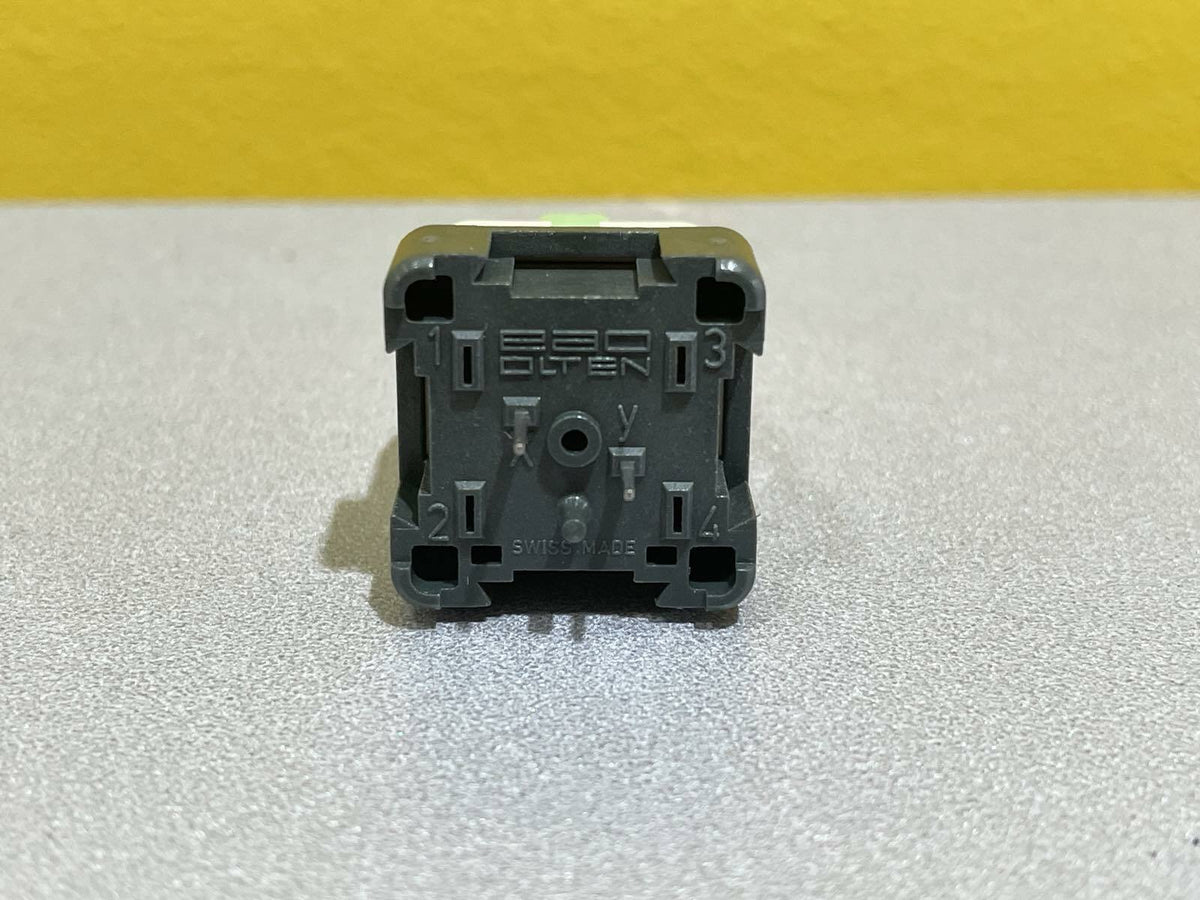 Lot of 35 EAO OLTEN Pushbutton Switch 99-050